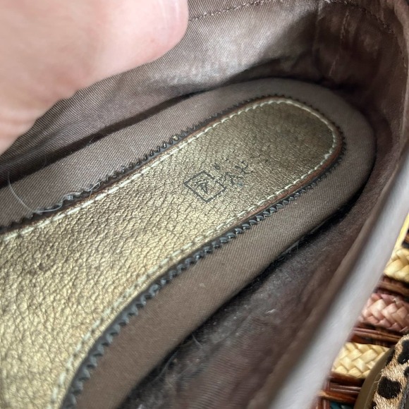 Sperry Leopard Print Slip On Flat Loafers 7 - Picture 11 of 11